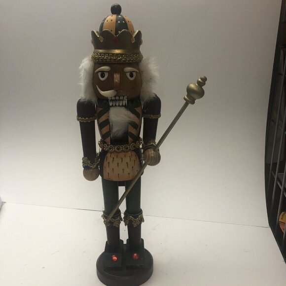Wooden Traditional King Nutcracker 15" Holiday Decor Christmas - Picture 3 of 8